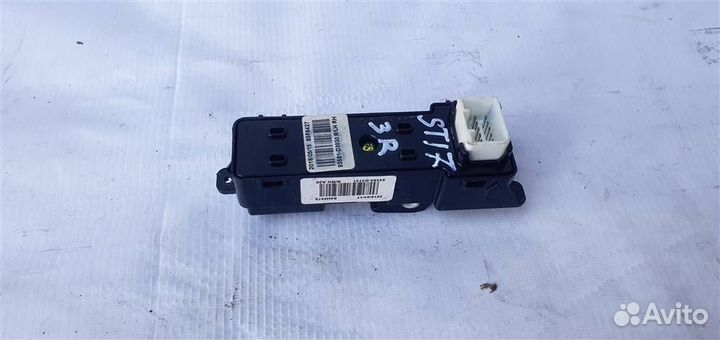 Кнопка стеклоподъемника Hyundai Tucson TL 2015-20