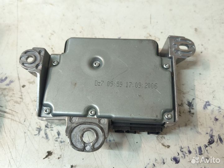 Блок управления AIR BAG Renault Megane 2