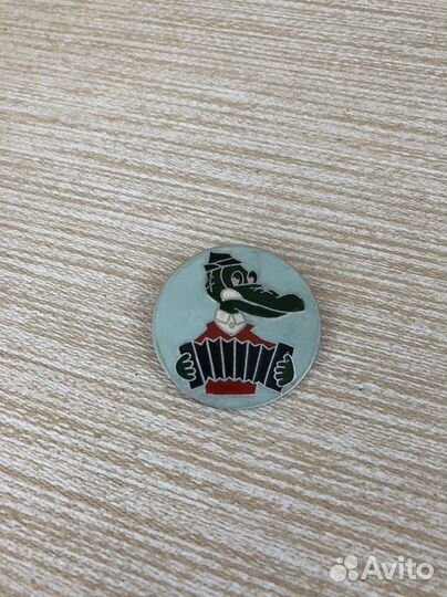 Значок СССР Крокодил Гена