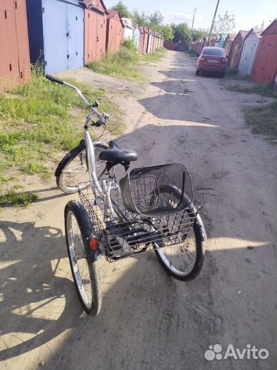 Трехколесный велосипед для взрослых