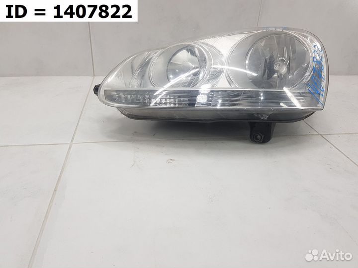 Фара левая Volkswagen Jetta