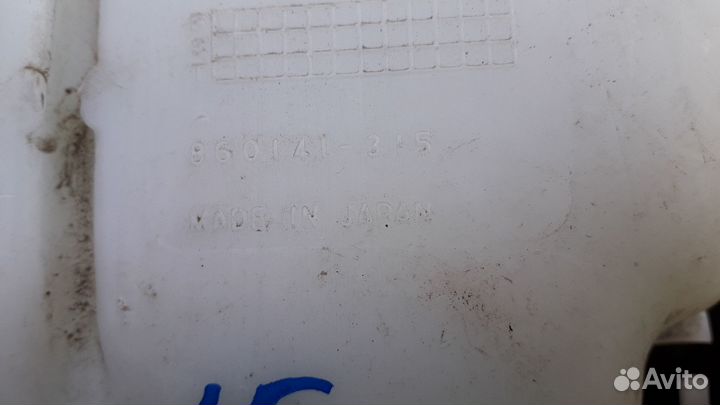 Бачок омывателя Mazda Demio 2002