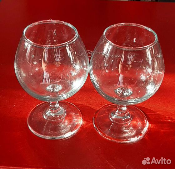 Бокалы, рюмки хрустальные, фужеры