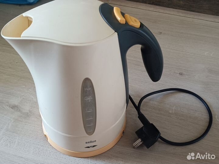 Чайник Braun