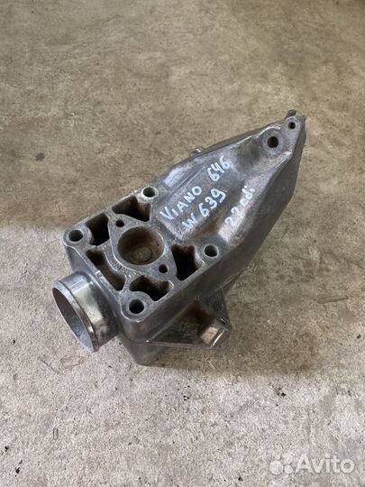 Кранштейн двигателя Mercedes Vito W639 Viano