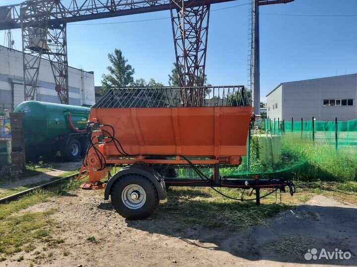 Пескоразбрасыватель полуприцепной прр-3,6