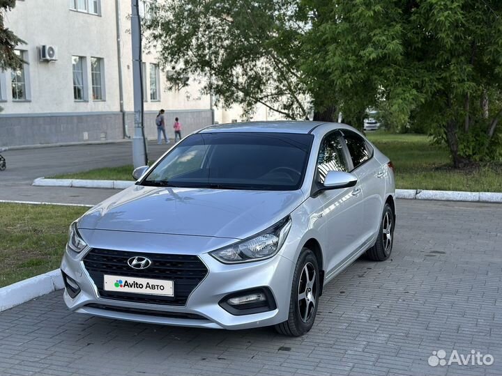 Hyundai Solaris 1.4 AT, 2017, 43 850 км