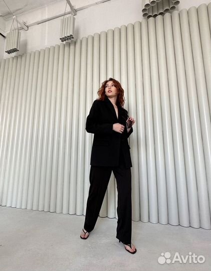 Трубы водостоки стена из труб