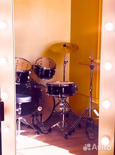 Уроки по направлению ударная установка(барабаны)