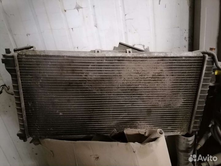 Радиатор от мазды