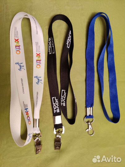 Ленты для бейджей и пропусков с карабином