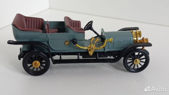 Руссо-балт С24/30 Дубль-Фаэтон 1990 г. коробка