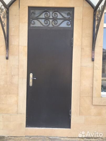 Дверь входная металлическая с терморазрывом