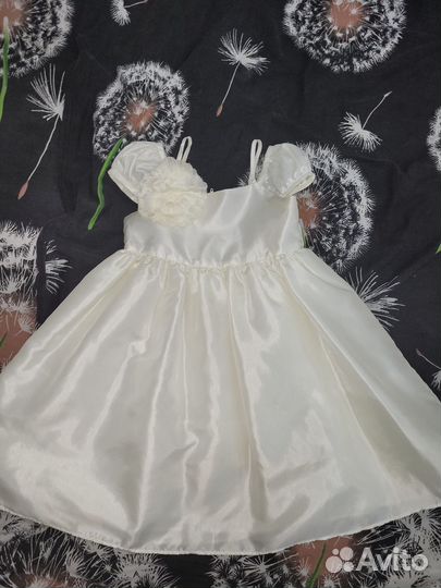 Платье на праздник для девочки