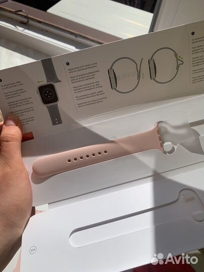 Коробка от apple watch SE