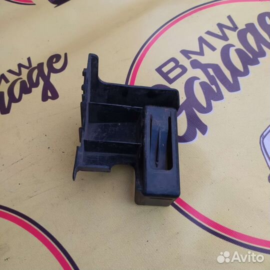 Bmw e36 крепление знака аварийной остановки