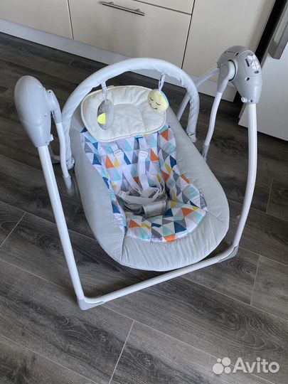 Детские электрокачели музыкальные