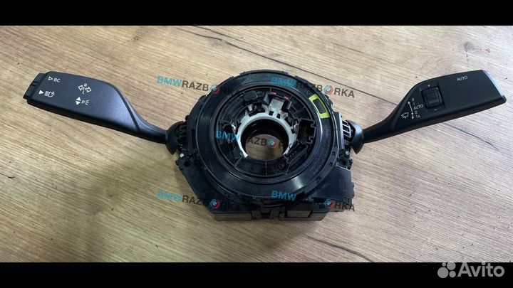 Переключатель подрулевой (стрекоза) BMW 4 6996595