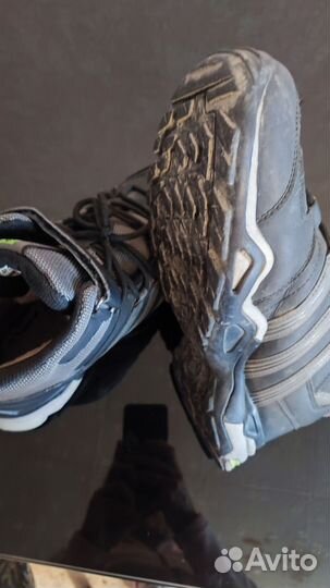 Кроссовки мужские высокие