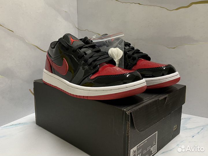 Кроссовки Nike Air Jordan 1 Low Patent Bred