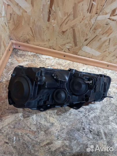 Фара Правая Фольксваген Гольф 6 5K2941006H