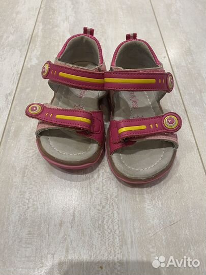 Босоножки для девочки