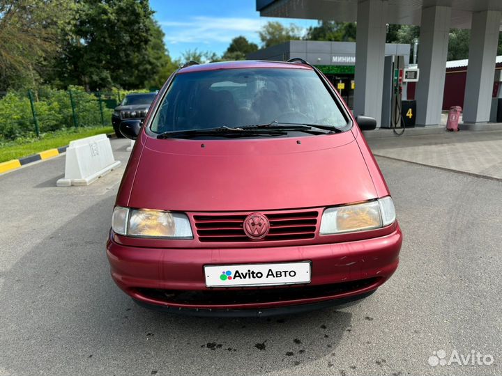 Volkswagen Sharan 2.0 МТ, 1996, 340 000 км