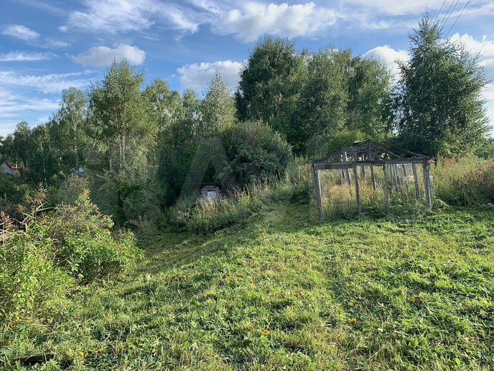 Дача 20 м² на участке 6 сот.