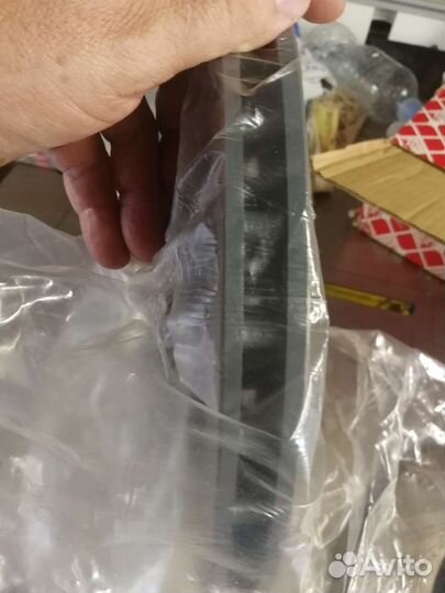 Задние тормозные диски на дискавери 5 LR 084067