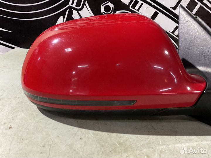 Audi A4 B8 Зеркало боковое правое