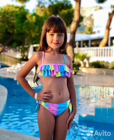 Новый купальник для девочки 104