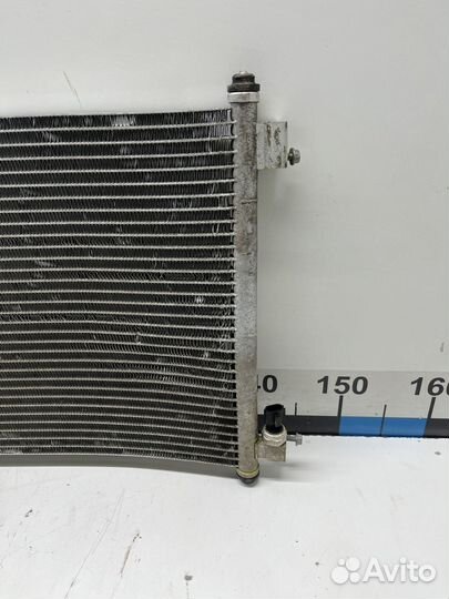 Радиатор кондиционера Ниссан Нот Nissan Note
