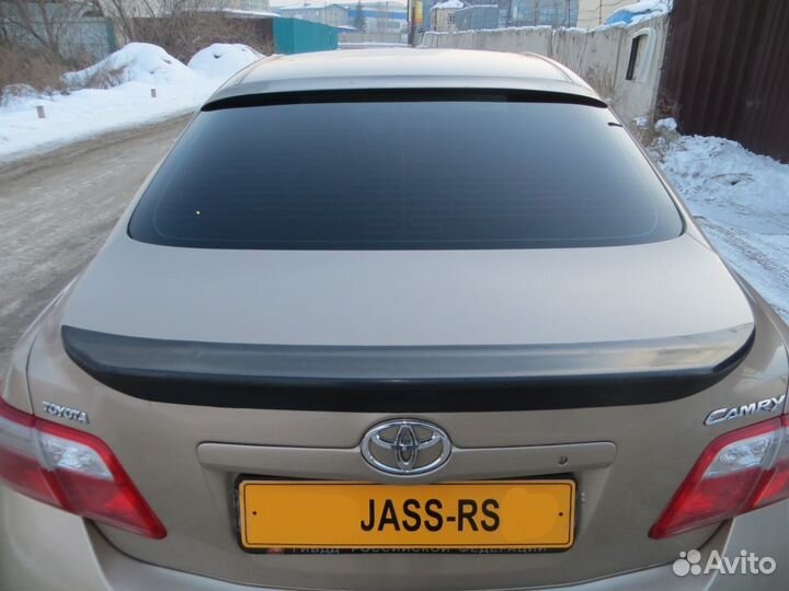 Спойлер дактейл на камри 40