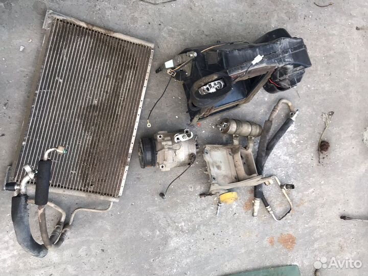 Нива 21214, кондиционер в сборе