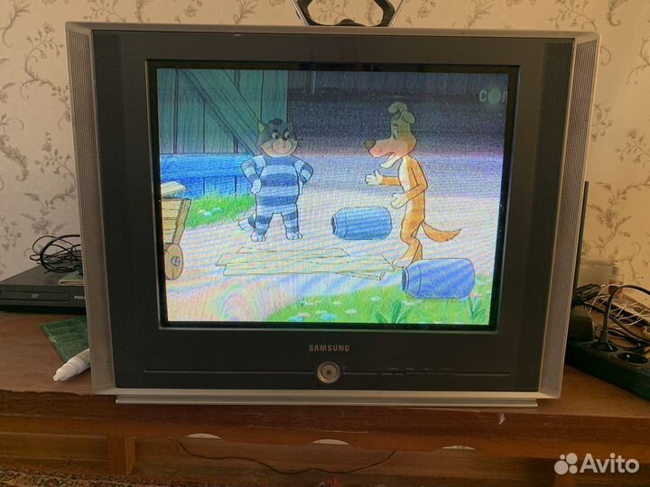 Телевизор samsung
