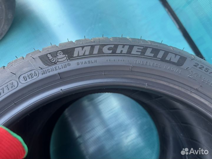 Michelin Pilot Sport 4 225/40 R18 95Y