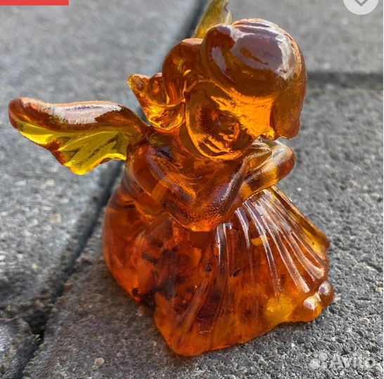 Янтарные фигурки из Калининграда более 100 видов