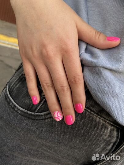 Маникюр с покрытием гель-лаком