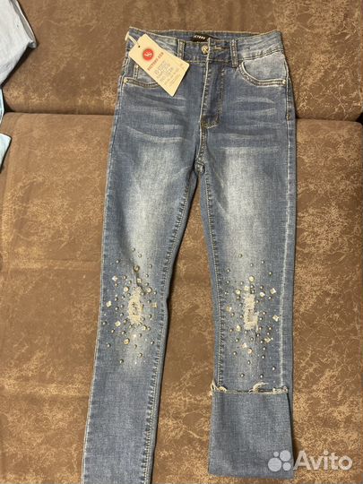 Джинсы