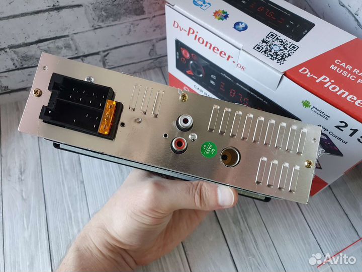 Магнитола Pioneer 215 с блютуз