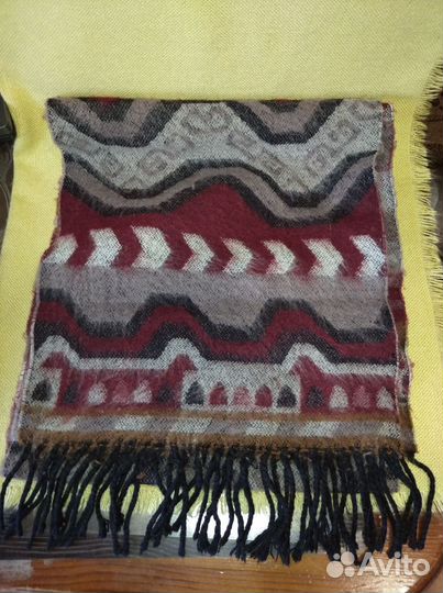 Платки, шарфы, ремни