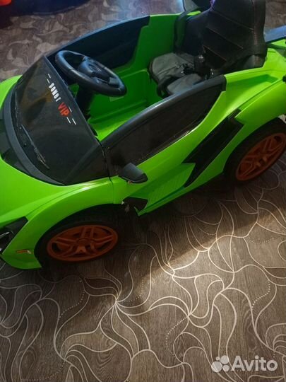Детский электромобиль новый