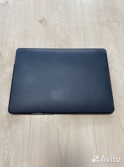 Чехол-накладка на MacBook Pro 13” 2020