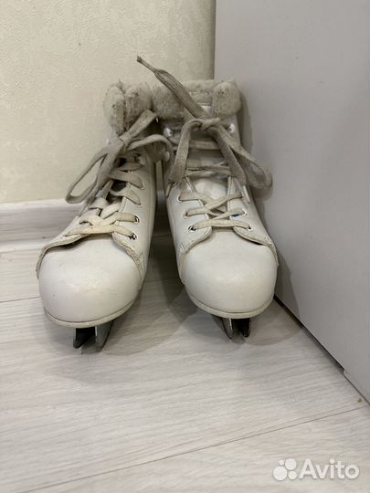 Детские коньки