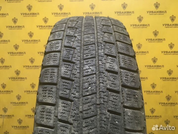 Hankook Winter I'Cept iZ 2 W616 175/70 R13 82G