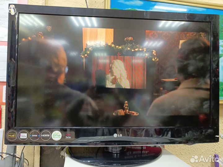 Телевизор LG 42LD425