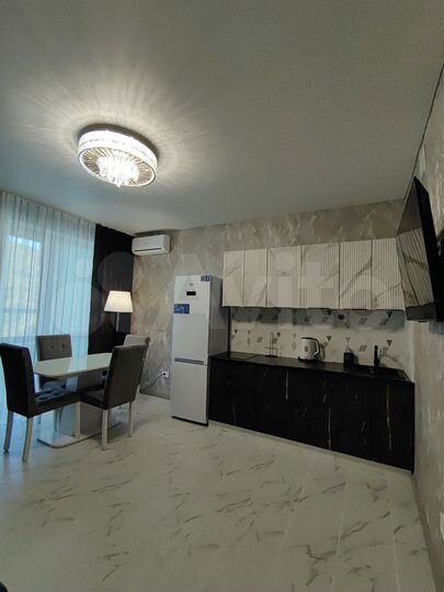 1-к. квартира, 37 м², 15/21 эт.