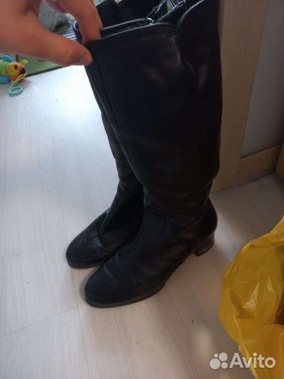 Женская форма сотрудника полиции