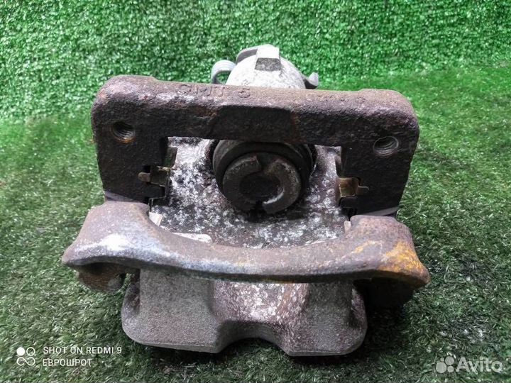 Суппорт задний левый Opel Insignia (2008-2015)