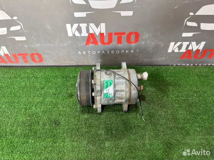 Универсальный Компрессор 5H14 PV8 12V K (029) бу